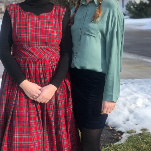 Green button up - Picture 6 of 6